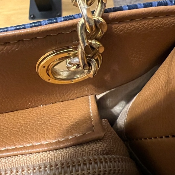 Monica Sanches Navy and Tan Snakeskin Tote - Picture 7 of 10